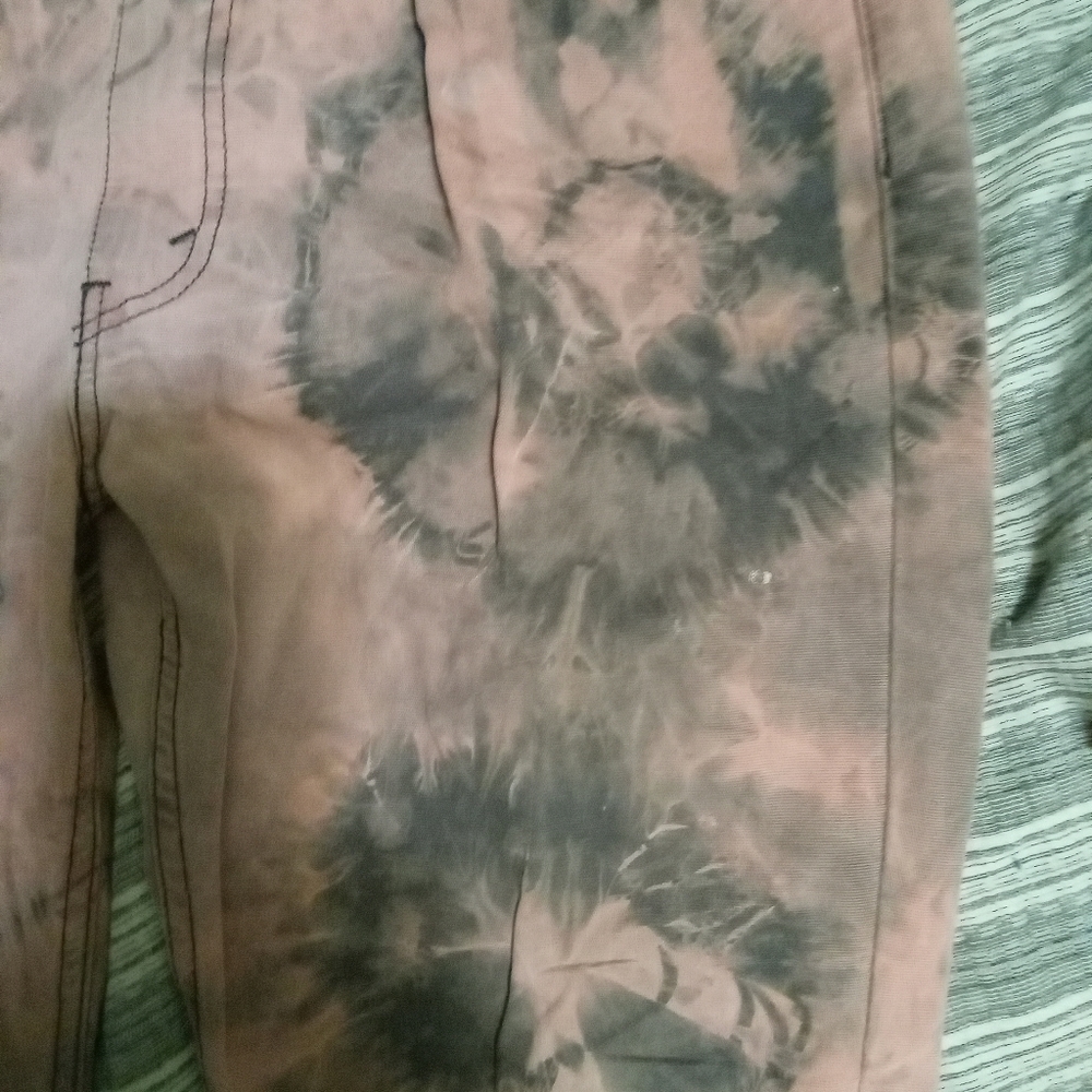 Levi's 514 tye dye